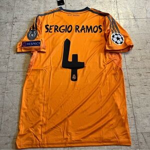 SERGIO RAMOS 4 Real Madrid 13/14 third jersey